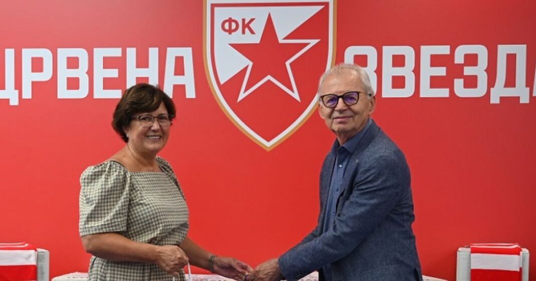 Crvena zvezda donirala klima uređaje Opštoj bolnici u Kruševcu